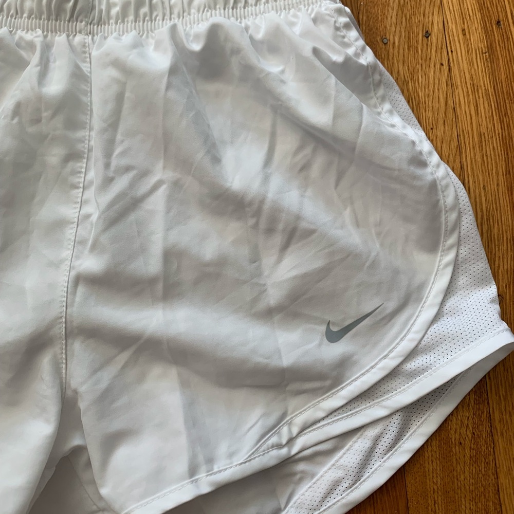 Nike Women’s White Athletic Running Shorts with Reflective Swoosh - Picture 2 of 4